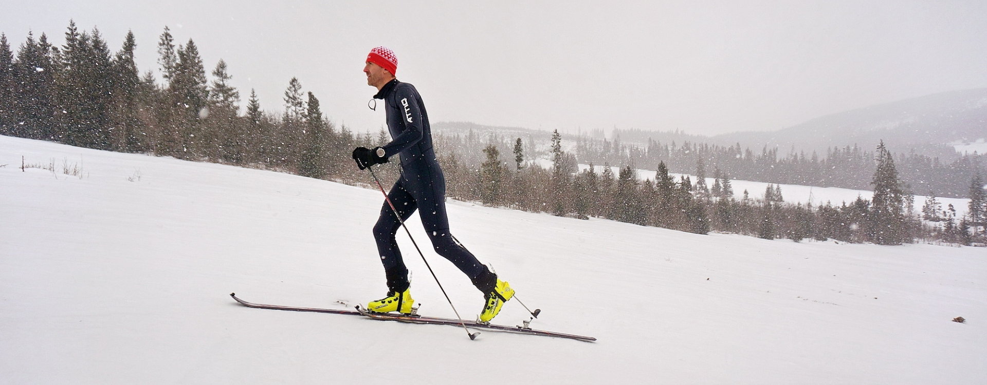 Co to jest skitouring? Jak się ubrać na skitoury?